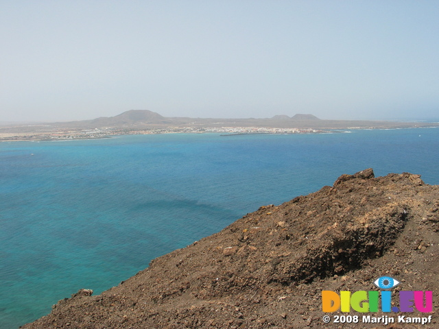 28005 View to Corralejo